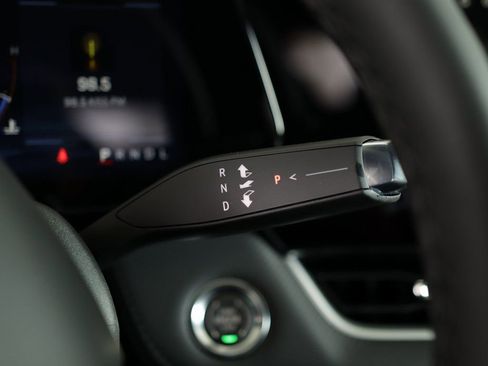 New 2026 Chevrolet Equinox LT w/ Convenience Package II image 21