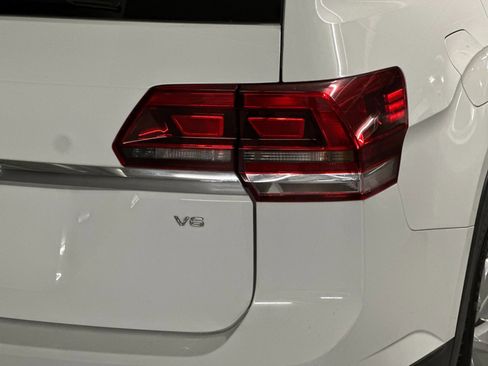 Used 2018 Volkswagen Atlas SE image 27