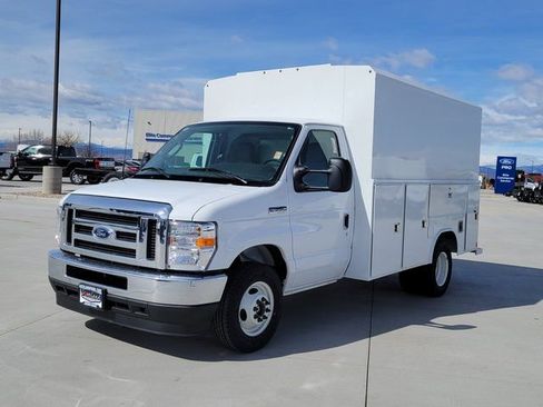 New 2025 Ford E-350 and Econoline 350 Super Duty w/ Power Equipment Group image 4