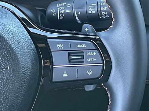 New 2025 Honda Pilot Sport image 15