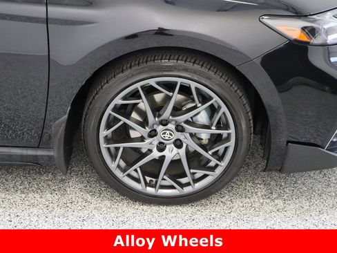 Used 2026 Toyota Camry SE w/ Multimedia Upgrade Package image 5