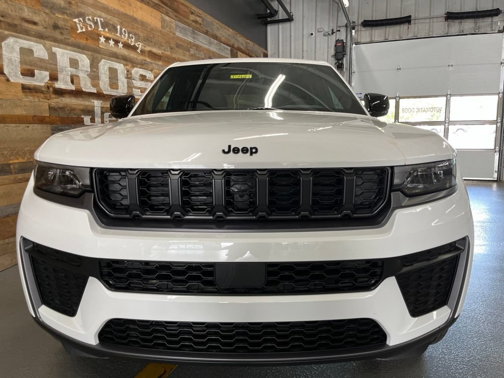 New 2026 Jeep Grand Cherokee Altitude AWD/4WD image 56
