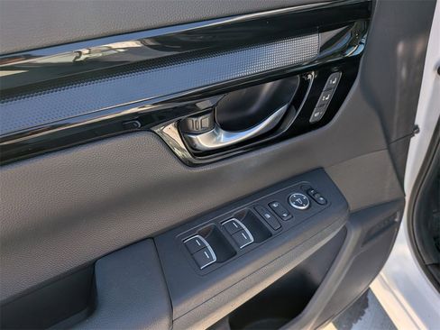 Used 2023 Honda CR-V EX-L image 11