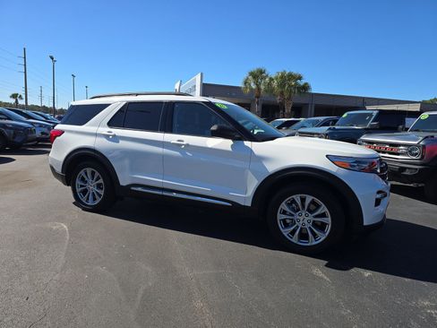 Certified 2023 Ford Explorer XLT w/ Equipment Group 202A image 2