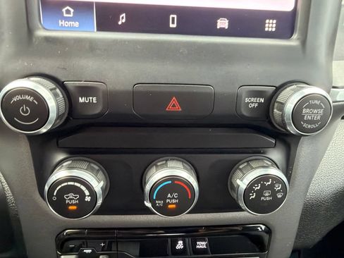 Used 2022 RAM 2500 Big Horn AWD/4WD image 22