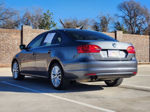 Used 2013 Volkswagen Jetta SEL image 8