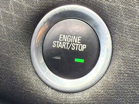 Used 2022 Chevrolet Malibu LT image 17