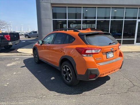 Used 2019 Subaru Crosstrek 2.0i Premium w/ Eyesight System image 9