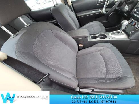 Used 2015 Nissan Rogue S w/ Convenience Package AWD/4WD image 17