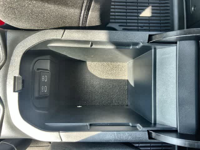 Used 2025 Toyota RAV4 XLE w/ Convenience Package AWD/4WD image 27
