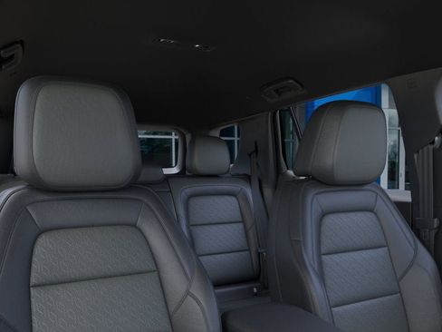 New 2026 Chevrolet Equinox LT image 24