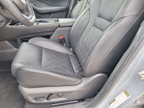 Used 2021 Nissan Rogue Platinum FWD image 10