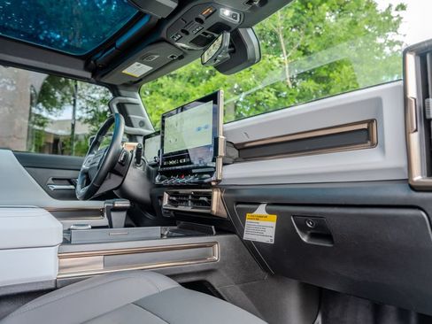 Used 2025 GMC Hummer EV 3X w/ LPO, Cargo Utility Package AWD/4WD image 23
