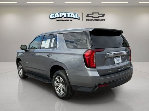 Used 2022 GMC Yukon SLE w/ Gmc Pro Safety Plus Package image 3