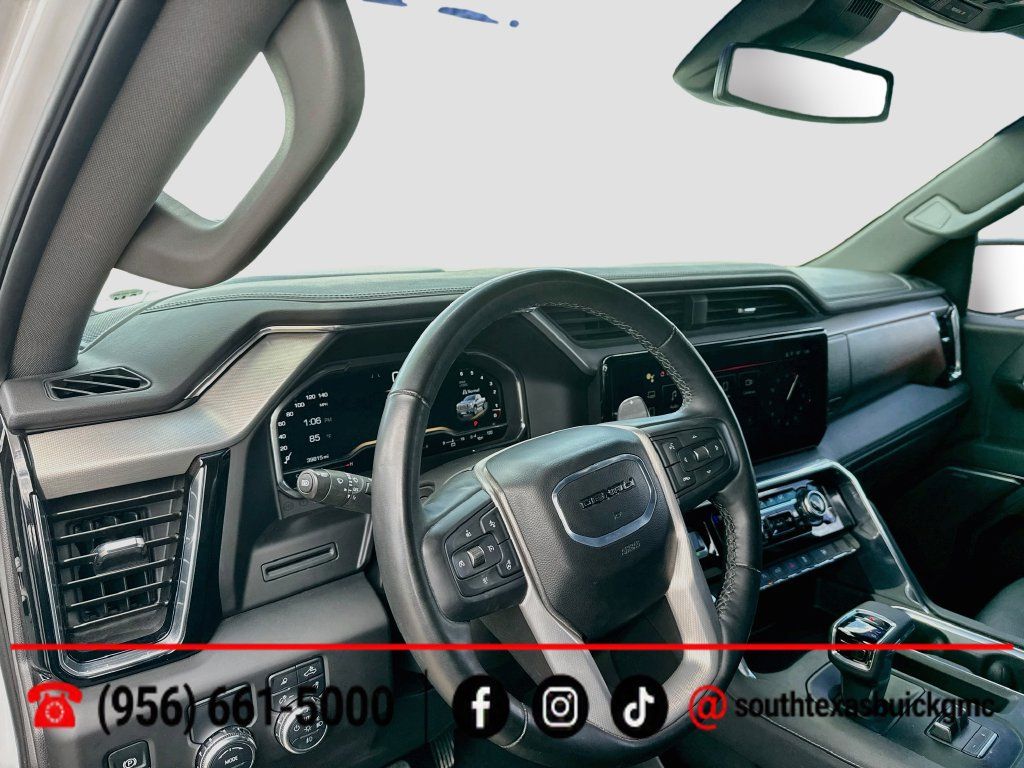 Used 2025 GMC Sierra 1500 Denali RWD image 13