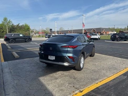 New 2026 Buick Envista Preferred w/ Convenience I Package FWD image 4