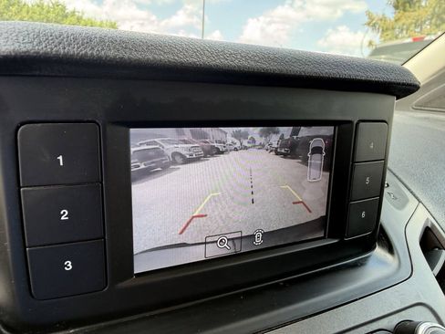 Used 2019 Ford Transit Connect XL FWD image 19