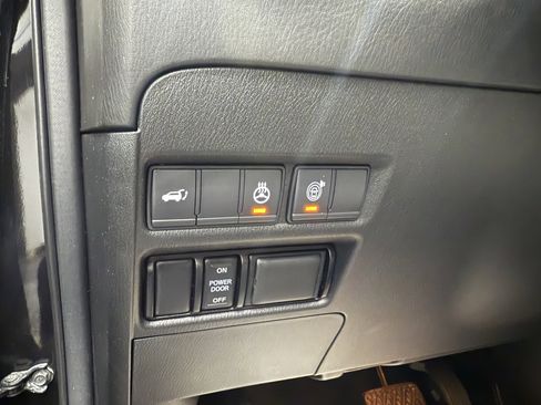 Used 2019 INFINITI QX80 Limited image 16