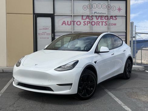 Used 2020 Tesla Model Y Long Range AWD/4WD image 4