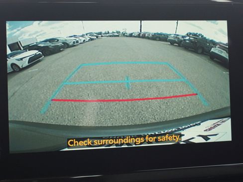 Used 2026 Toyota Corolla Cross L image 11