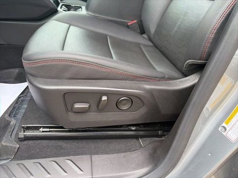 Used 2024 Chevrolet Colorado Trail Boss w/ Advanced Trailering Package AWD/4WD image 9