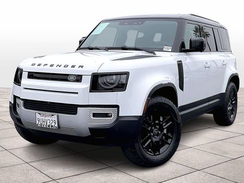 Used 2025 Land Rover Defender 110 S image 1