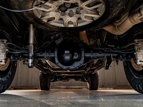 Used 2021 GMC Sierra 2500 AT4 w/ AT4 Premium Plus Package image 15