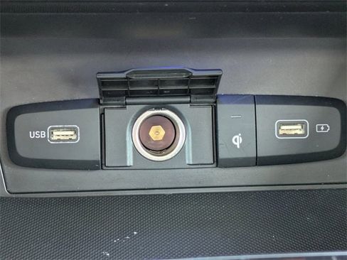 Used 2024 Hyundai Tucson Limited image 27