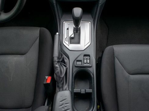 Used 2020 Subaru Impreza 2.0i Premium image 28