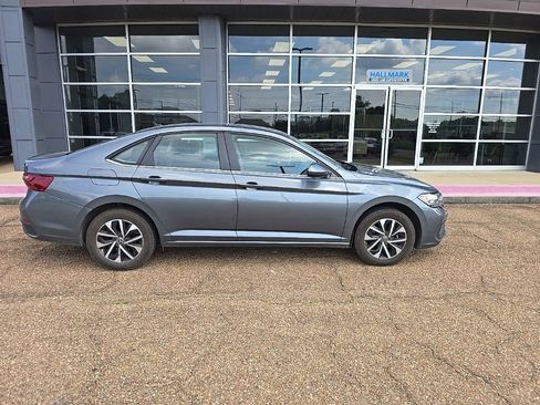 Used 2024 Volkswagen Jetta S FWD image 2