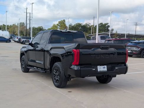 Used 2025 Toyota Tundra SR w/ SR Tow Package RWD image 4