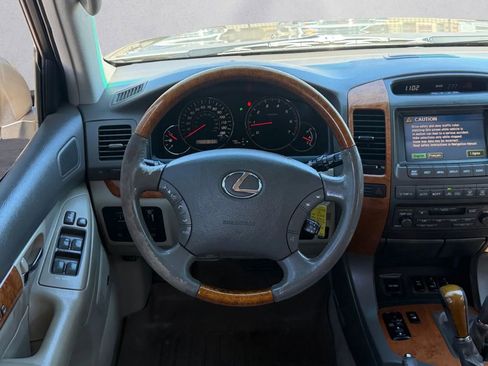 Used 2006 Lexus GX 470 image 16