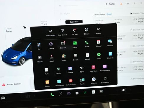 Used 2017 Tesla Model 3 Long Range image 31