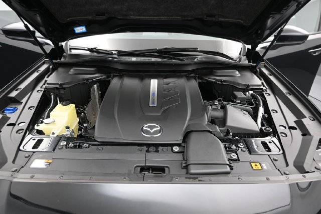 Certified 2024 MAZDA CX-90 Plug-In Hybrid w/ Preferred AWD/4WD image 23