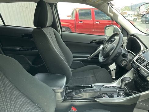 Used 2019 Mitsubishi Eclipse Cross LE AWD/4WD image 9