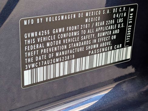 Used 2016 Volkswagen Golf Limited Edition FWD image 32