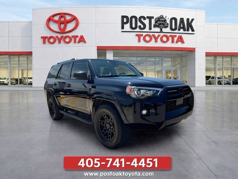 Used 2023 Toyota 4Runner SR5 RWD image 1