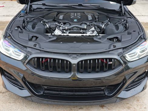 Used 2025 BMW M850i xDrive Convertible w/ M Sport Professional Package AWD/4WD image 8