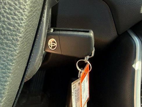 Used 2024 Toyota RAV4 LE AWD/4WD image 30