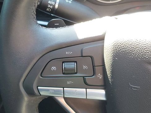 Certified 2024 Cadillac XT6 Luxury w/ LPO, Floor Liner Package AWD/4WD image 16