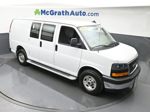 Used 2024 GMC Savana 2500 w/ Driver Convenience Package RWD image 3