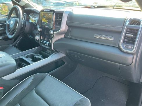 Used 2025 RAM 1500 Laramie image 24
