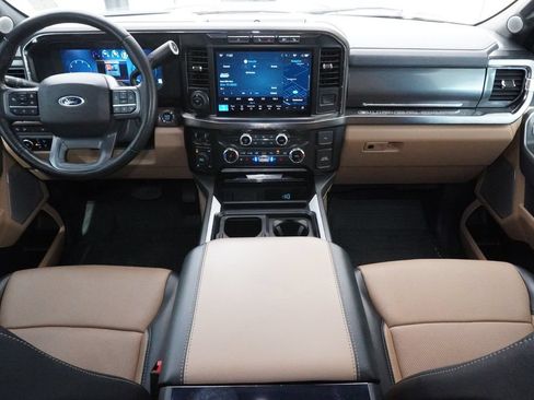 Used 2024 Ford F250 Lariat w/ Lariat Ultimate Package AWD/4WD image 27