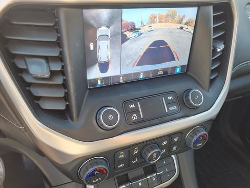 Used 2023 GMC Acadia Denali w/ Denali Technology Package image 34