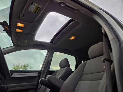 Used 2011 Honda CR-V EX image 22