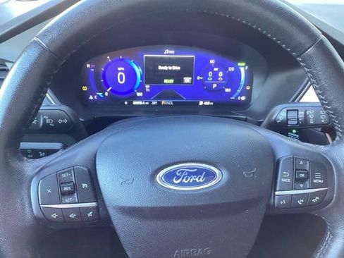Used 2020 Ford Escape SE Sport image 25