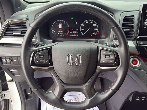 Used 2025 Honda Odyssey Sport-L image 14