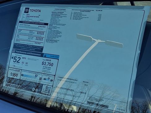 New 2026 Toyota Prius XLE image 3