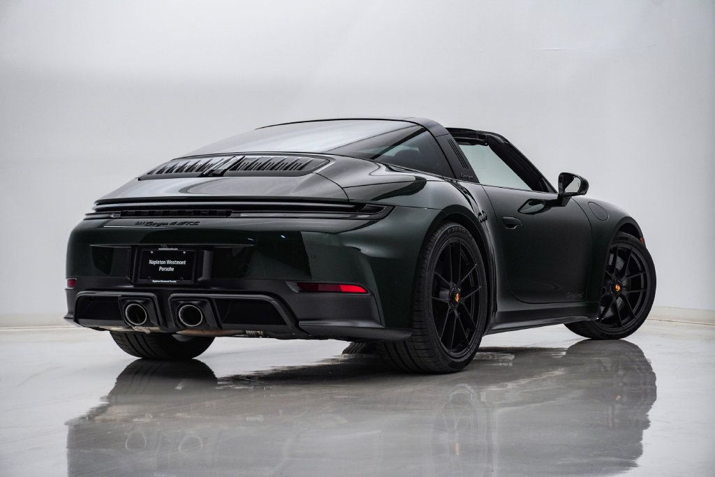 Certified 2026 Porsche 911 Targa 4 GTS AWD/4WD image 12