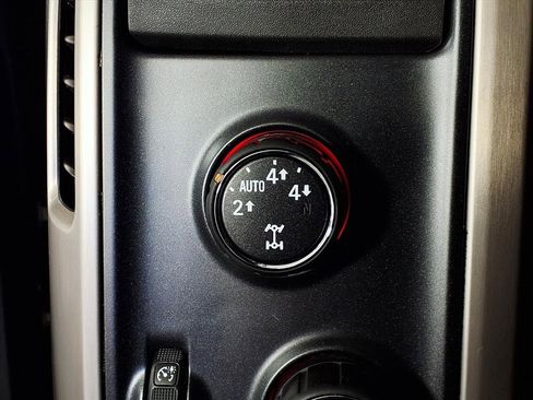 Used 2015 GMC Sierra 1500 Denali image 17